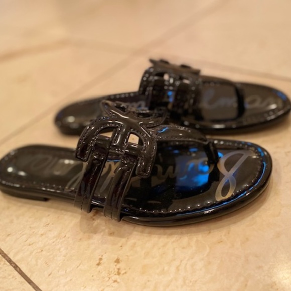 Sam Edelman slides - Picture 2 of 2